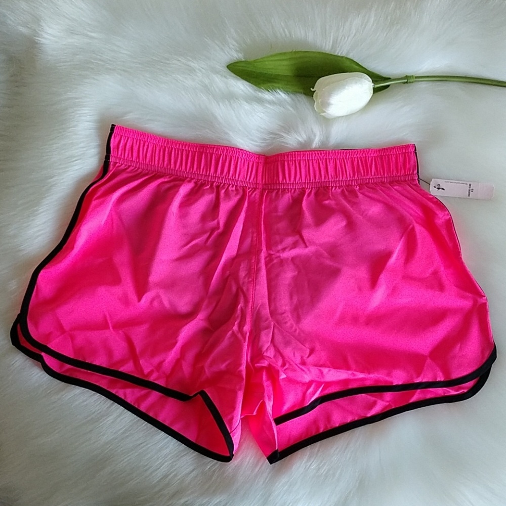 Size XS VICTORIA'S SECRET RUN SHORTS - Picture 1 of 7